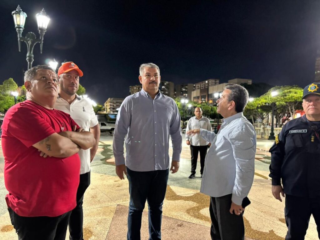 Monumento a la Chinita lucirá renovado en la Bajada de la Virgen tras rehabilitación ejecutada por la Gobernación 2 WhatsApp Image 2025 10 14 at 11.28.22 AM
