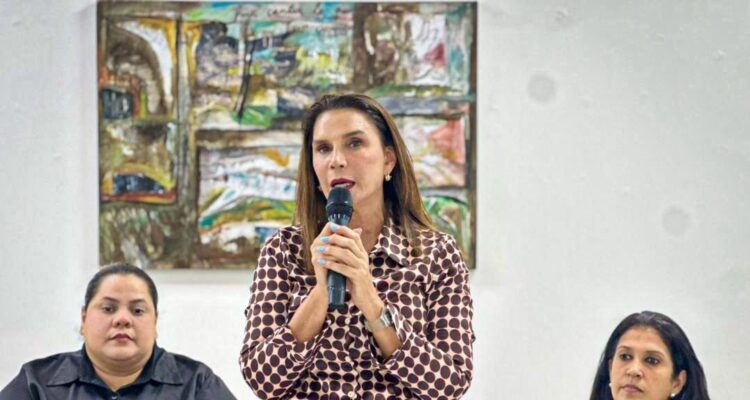 Alcaldía de Maracaibo lanzó el programa oftalmológico «Santa Lucía» para atender a niños de 6 a 8 años 1 Maracaibo