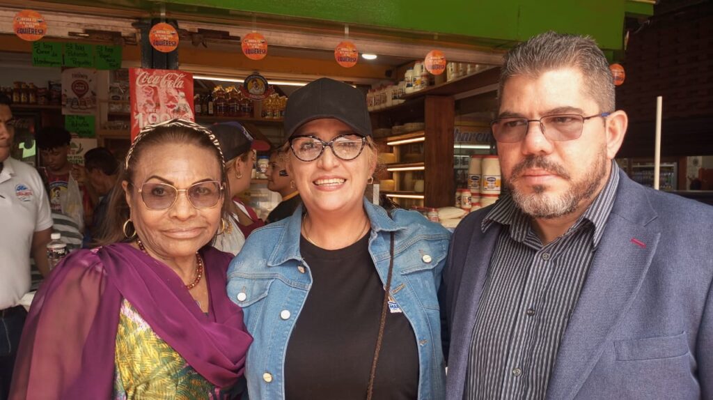 Alcaldía de Maracaibo impulsa censo para comerciantes del casco central este 21 de octubre 2 WhatsApp Image 2025 10 20 at 9.39.49 AM