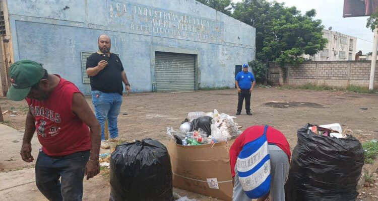 Alcaldía Bolivariana de Maracaibo arrancó con el Operativo Cero Carretilla en las vías principales de la ciudad 1 Alcaldía