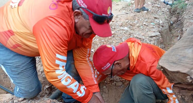 IPMGAS avanza en trabajos de reacondicionamiento de tuberías en el sector San Felipe III 1 IPMGAS