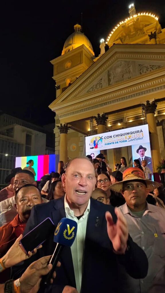 Alcalde Di Martino: «A quienes pretenden guerra, sepan que la mayoría del mundo clama por la paz» 2 WhatsApp Image 2025 10 27 at 11.52.54 AM