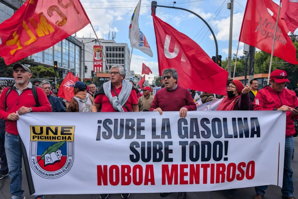 marcha quito 1024x683 1