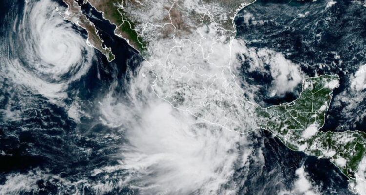 México avisó de la formación de la tormenta Raymond frente a costas del estado de Guerrero 1 Tormenta-Raymond-
