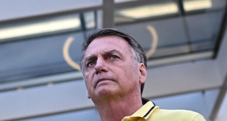 Bolsonaro-Corte