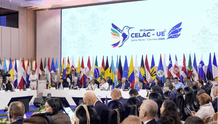 ¡Cobardes! Cumbre Celac-UE: declaración conjunta rechazó el «uso de la fuerza» en el Caribe, sin mencionar a Estados Unidos (+ Texto completo de la declaración) 1 CELAC2