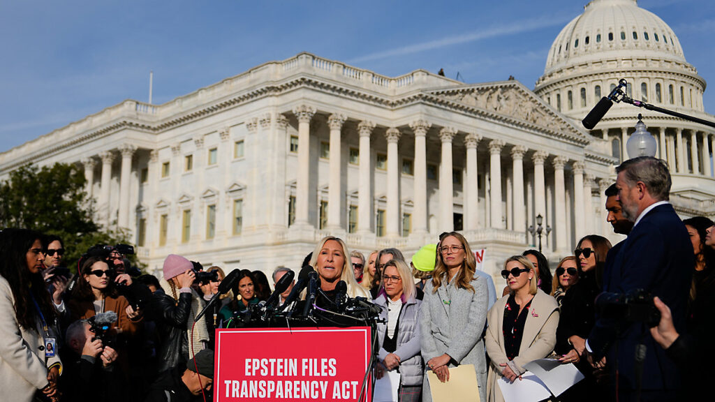 Votación «unánime» del Congreso de EE. UU. deja a Trump muy vulnerable políticamente por el caso Epstein 2 Epstein victimas