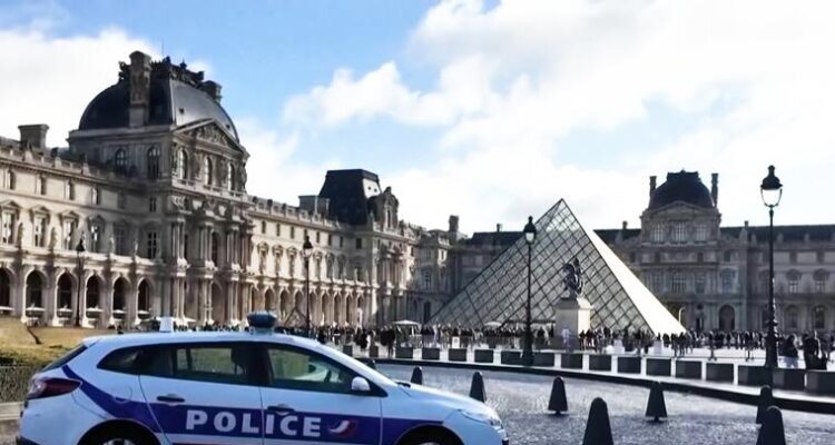 Fiscalía de París confirmó cuatro nuevas detenciones por el robo del Louvre 1 Fiscalía