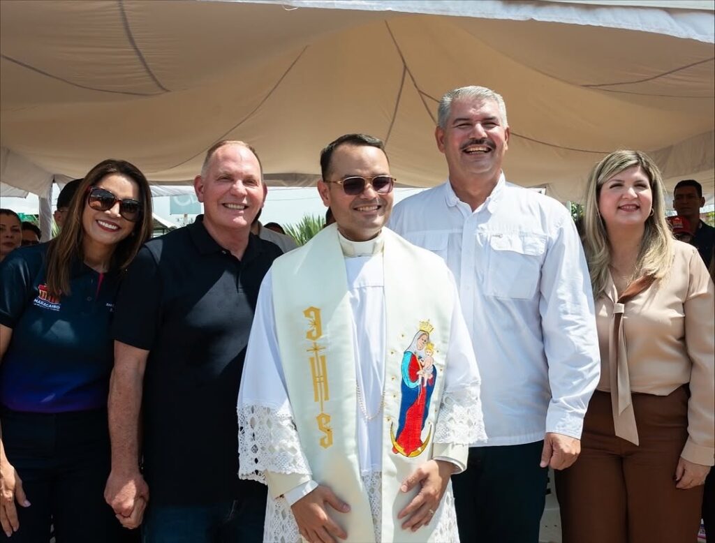 Alcalde Di Martino: La Virgen nos va a conceder el milagro de seguir transitando por los caminos de la paz 2 IMG 20251117 WA0112