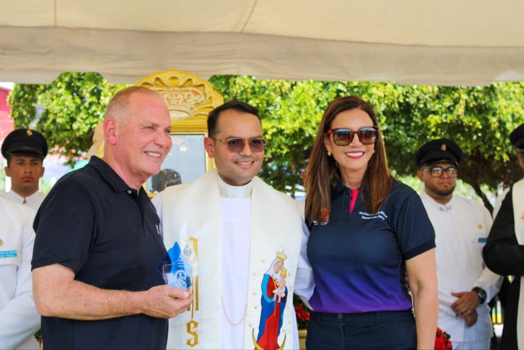Alcalde Di Martino: La Virgen nos va a conceder el milagro de seguir transitando por los caminos de la paz 6 IMG 20251117 WA0113