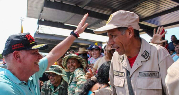 ¡Organización popular! Juramentados miembros de Comités Bolivarianos de Base Integral del Zulia 1 IMG 20251117 WA0136