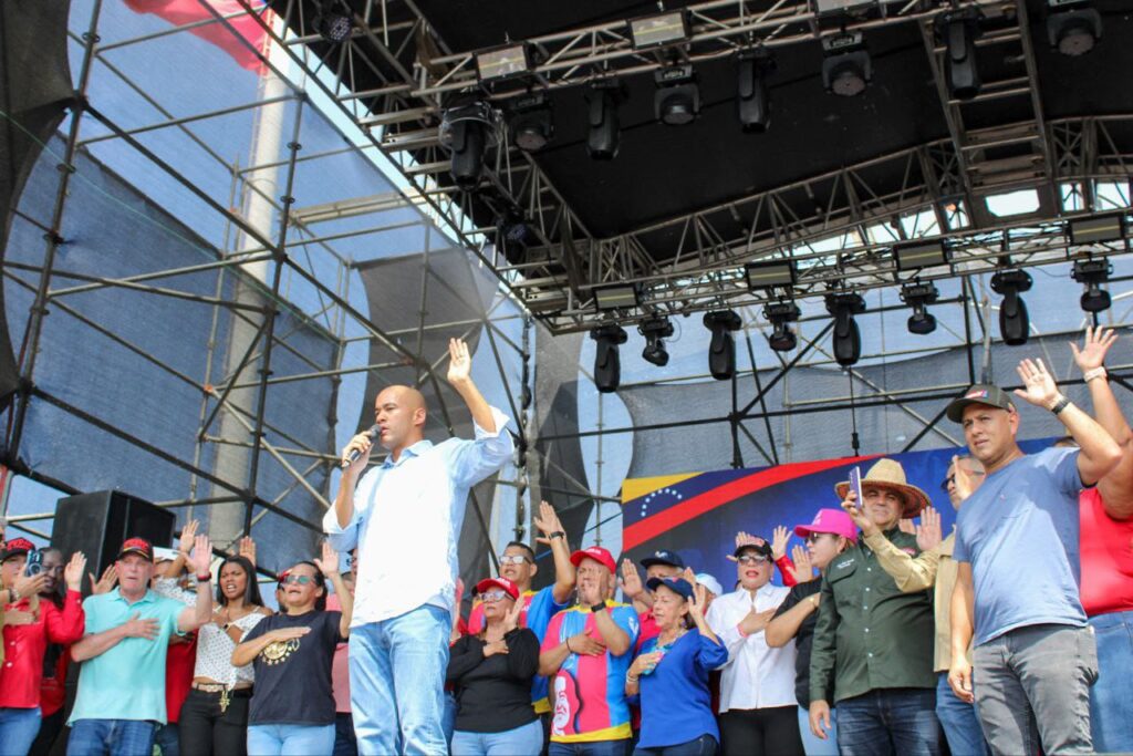 ¡Organización popular! Juramentados miembros de Comités Bolivarianos de Base Integral del Zulia 5 IMG 20251117 WA0137
