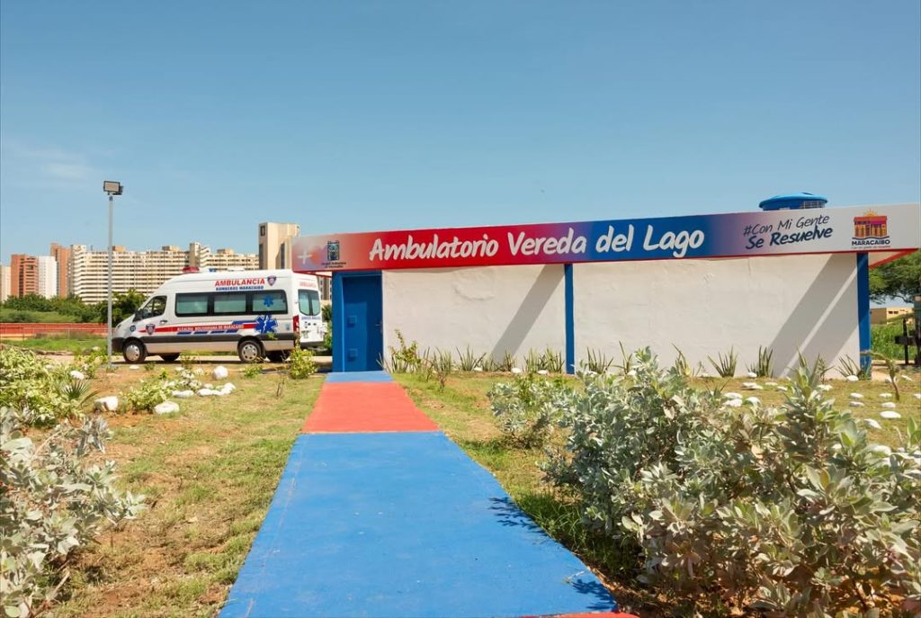 Alcaldía de Maracaibo rehabilitó ambulatorio de La Vereda para atención primaria 2 La Vereda del Lago vuelve a ser sinonimo de bienestar integral. Gracias al compromiso del alcald 1 1024x687 1