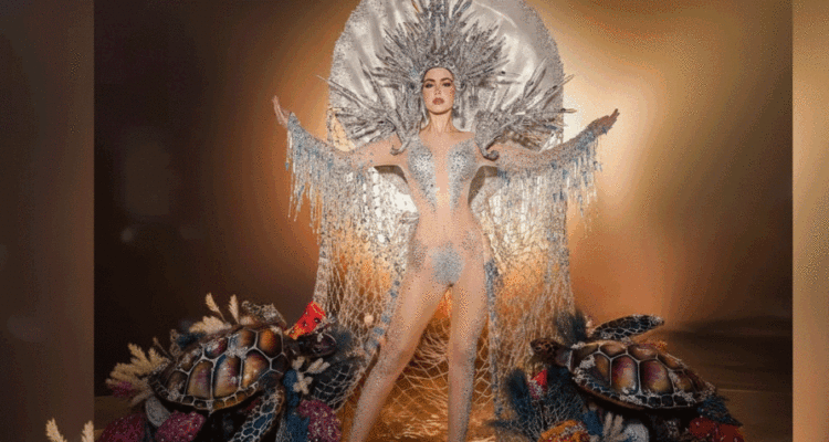 Así fue el traje «típico» de Stephany Abasali en desfile del Miss Universo (Video) 1 Stephany Abasali