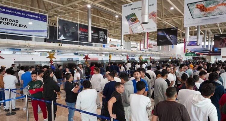 Llegó el vuelo numero 128 con 209 repatriados desde EE. UU. 1 Vuelo