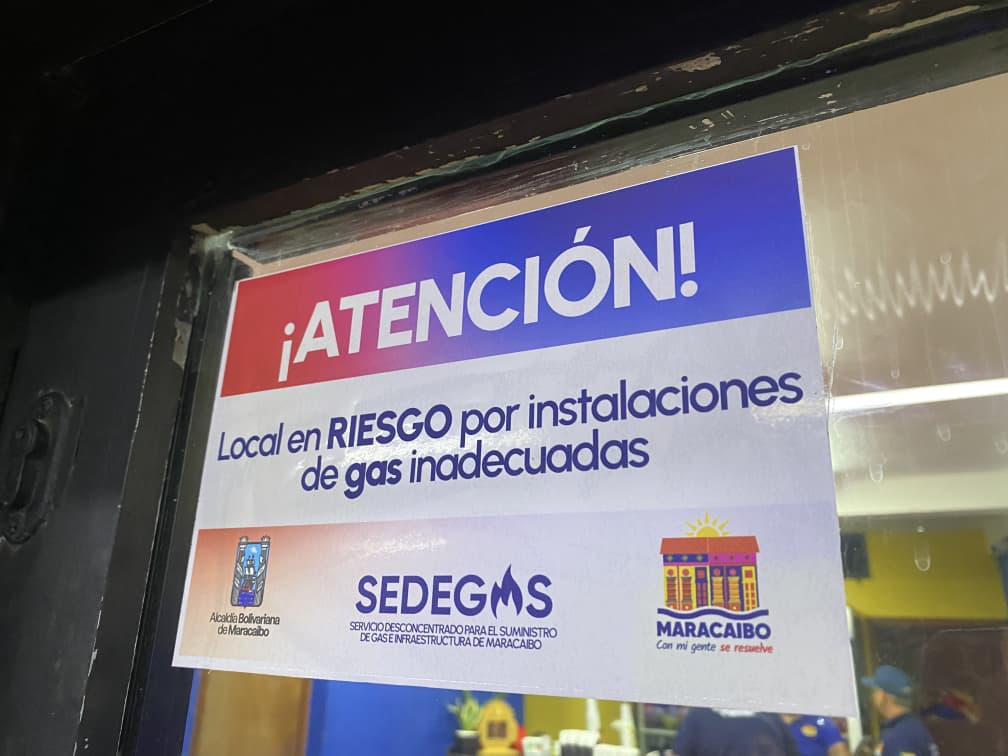 Alcaldía de Maracaibo inició operativos de inspección a instalaciones de red de gas de comercios nocturnos 2 WhatsApp Image 2025 11 03 at 9.15.09 AM 11