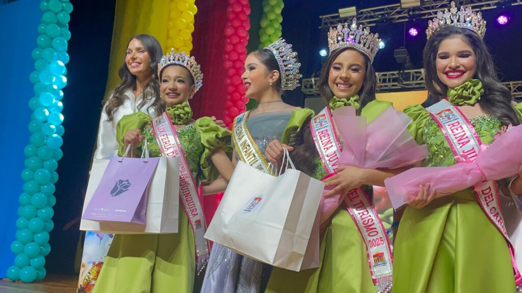 Karla Moronta es la Reina de la 59 Feria Internacional de La Chinita 9 WhatsApp Image 2025 11 03 at 9.15.10 AM 2