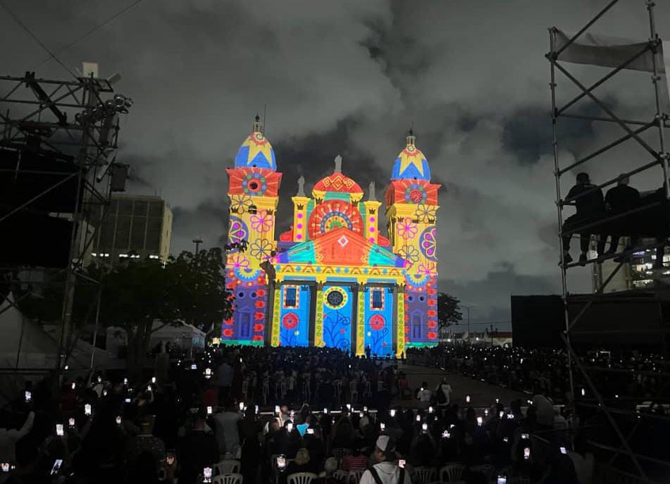 Maracaibo vibró con más de 1600 gaiteritos y 1500 drones en homenaje al «Parroquiano» Astolfo Romero 6 WhatsApp Image 2025 11 10 at 10.25.29 AM 1