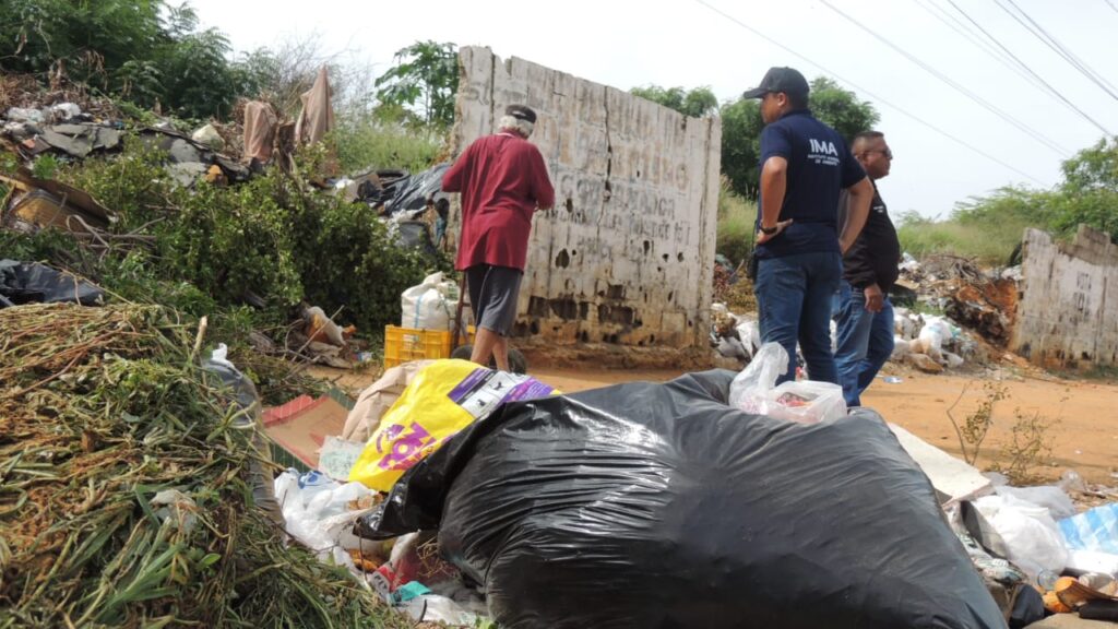 IMA se instala en puntos críticos de San Jacinto para contrarrestar el desacato ambiental 2 WhatsApp Image 2025 11 10 at 5.31.47 PM 1
