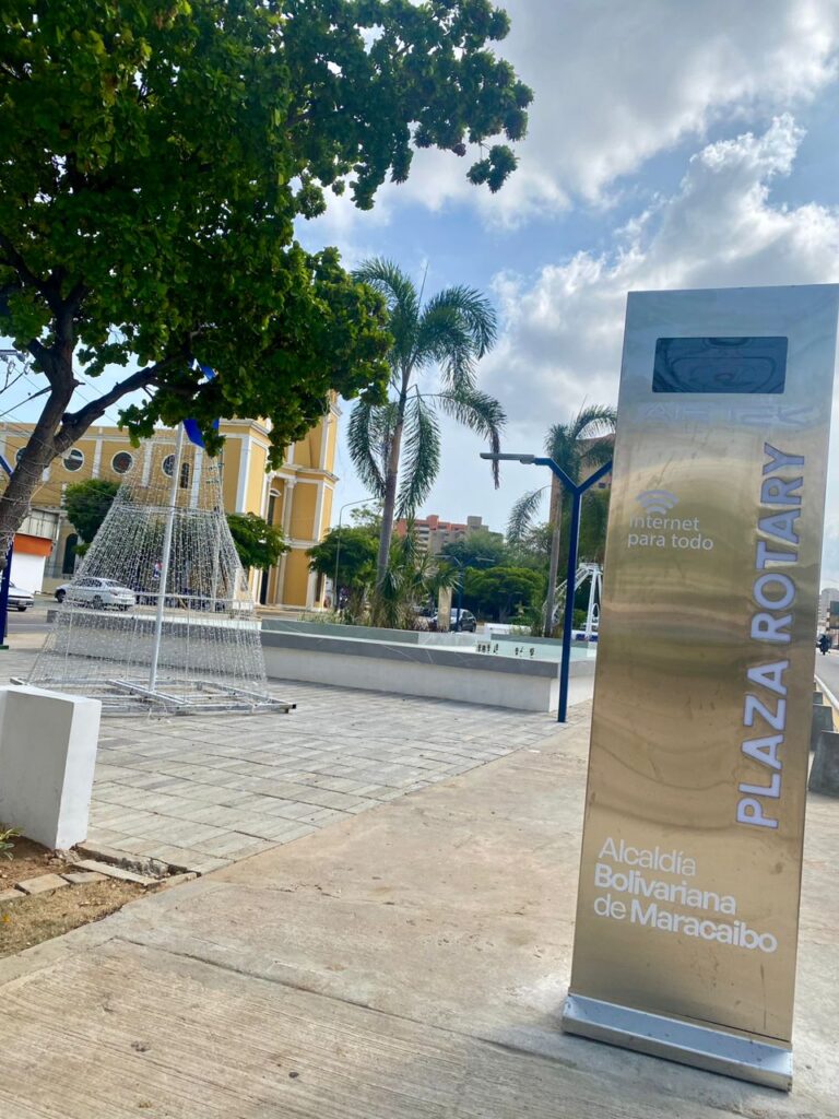 Plaza Rotary recuperada por la Alcaldía de Maracaibo incluye wifi 5 WhatsApp Image 2025 11 11 at 3.33.06 PM 4