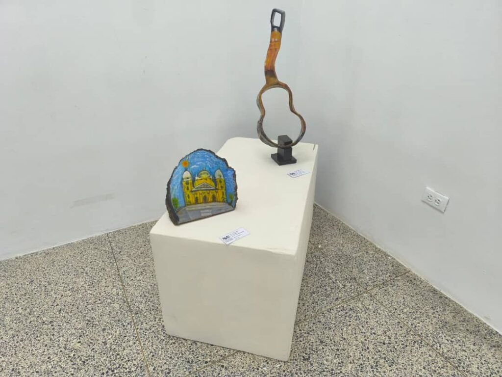 Alcaldía de Maracaibo inauguró Arte y Fe Chiquinquireña, un tributo artístico a la Reina Morena 7 WhatsApp Image 2025 11 12 at 9.41.23 AM 5