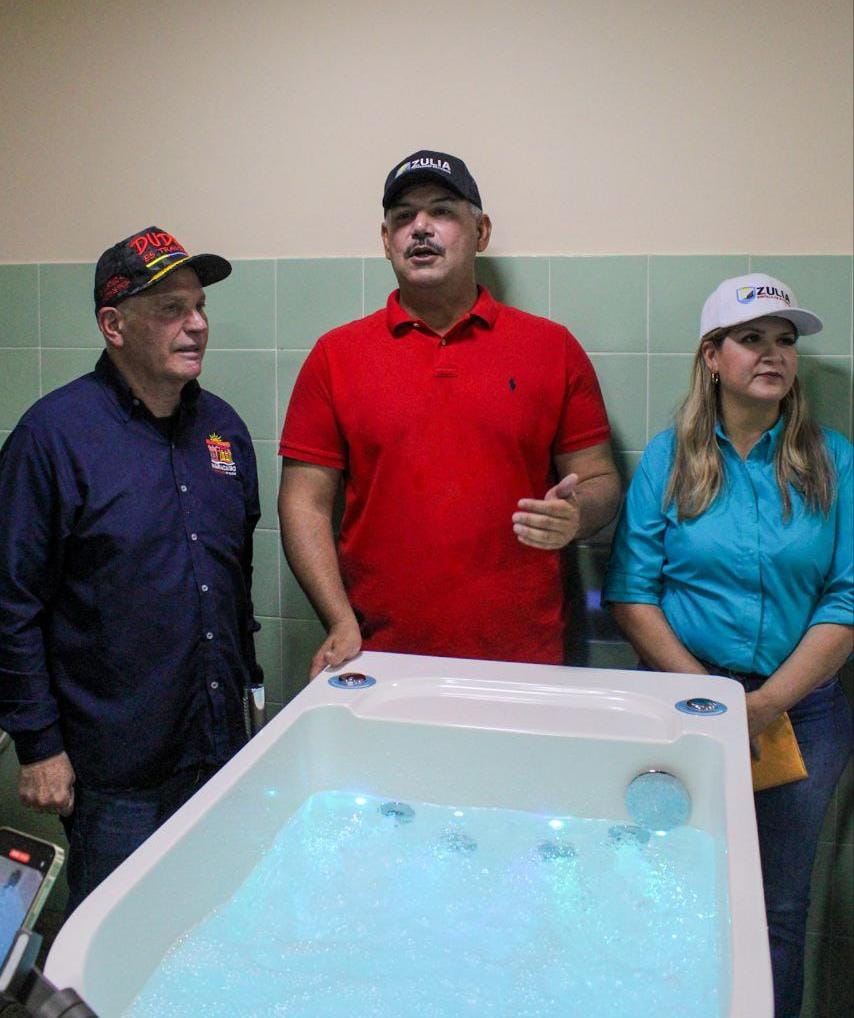 Alcalde Di Martino: «En los CDI se incrementa la atención en especialidades médicas» 6 WhatsApp Image 2025 11 13 at 11.24.00 AM 1