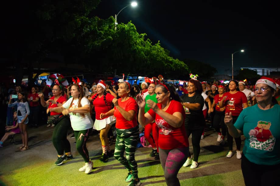 Por primera vez en 58 años Mercado Panamericano de La Limpia recibió la Navidad 2 WhatsApp Image 2025 11 13 at 11.24.01 AM 2