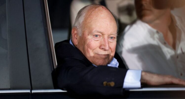 Murió Dick Cheney el de «las armas de destrucción masiva» en Irak y la invasión a Panamá 1 Dick