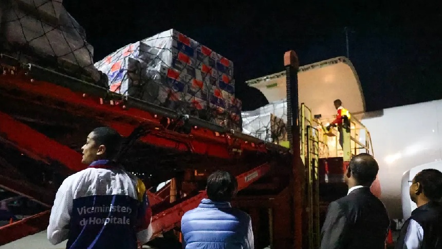 Arribó al país un lote de 135 mil vacunas para reforzar el Programa Nacional de Inmunización 3 vacunas india 1