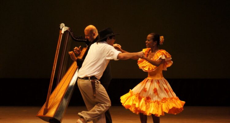 El Joropo, entre los finalistas de América Latina al Patrimonio Inmaterial de la UNESCO 1 venezuela postula la musica del joropo como patrimonio de la humanidad 122874