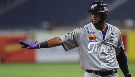 Martínez