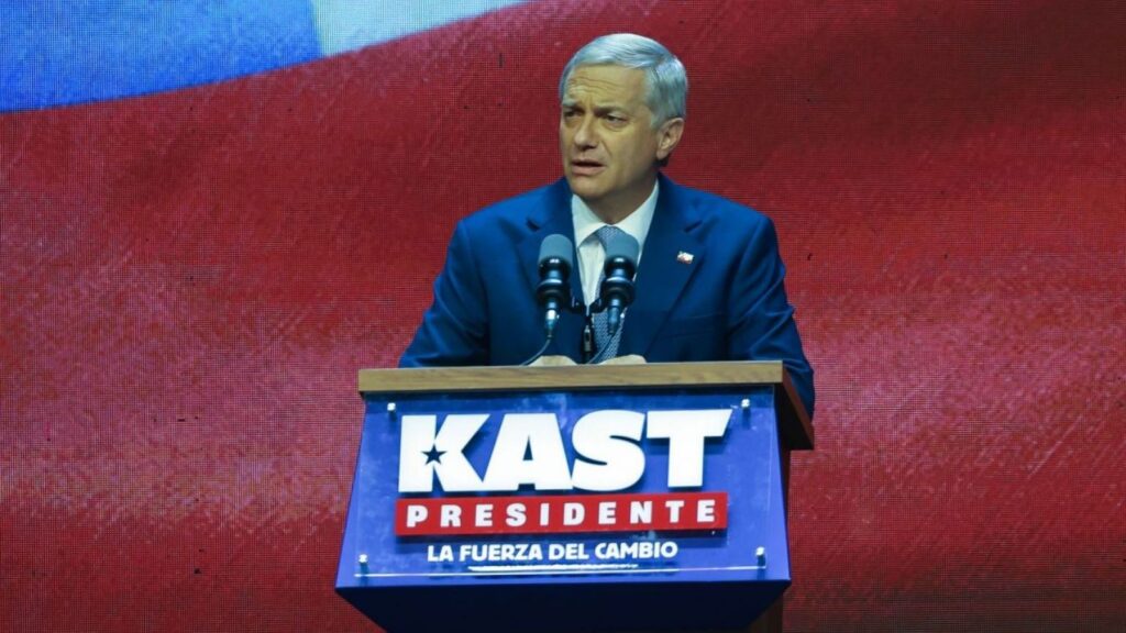 Entre el miedo, la ansiedad y la incertidumbre: así viven los migrantes en Chile con el triunfo de Kast 2 Kast