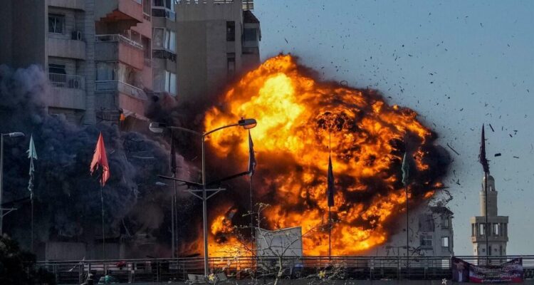 Israel atacó objetivos de Hezbolá en Líbano 1 Israel
