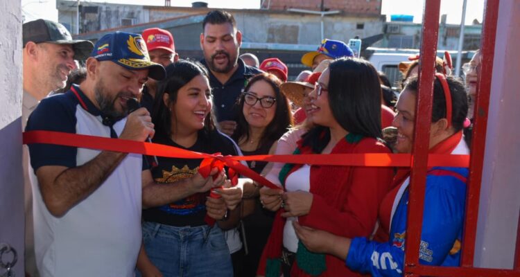 Una nueva cara: Plan Mi Escuela Bonita llegó al C.E.I Luisa Cáceres de Arismendi 1 Plan