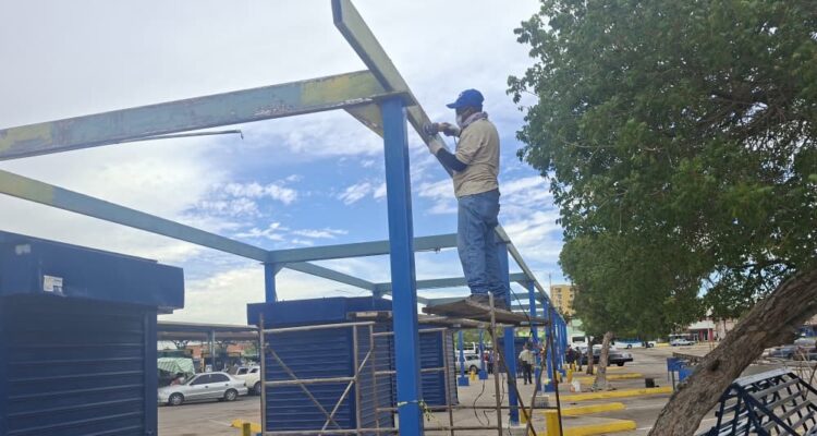 ¡Continúa su modernización! Terminal de Pasajeros realiza remodelación del andén N°8 1 Terminal