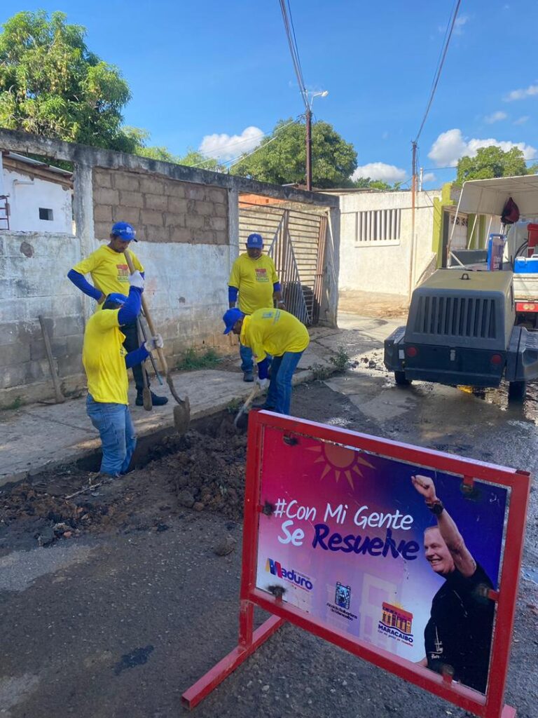 ¡1x10 del Buen Gobierno resolviendo! Alcaldía de Maracaibo restableció servicio de gas en el barrio San José 3 WhatsApp Image 2025 12 09 at 11.30.37 AM 2