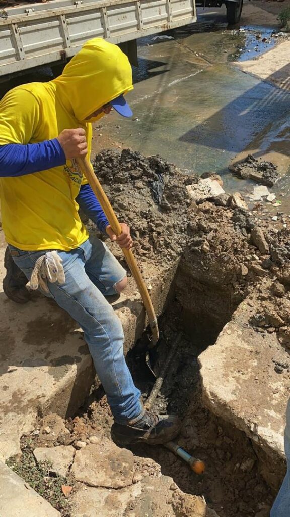 6 Años sin gas por tubería! Alcaldía de Maracaibo repone gas doméstico a 400 familias en La Chamarreta 3 WhatsApp Image 2025 12 11 at 1.08.41 PM 1