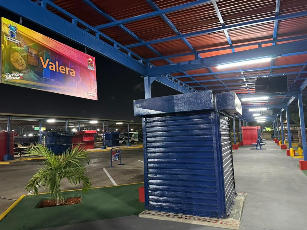 14 mil usuarios beneficiados con la remodelación del andén N° 8 del Terminal de Pasajeros 4 WhatsApp Image 2025 12 29 at 12.28.32 PM 1