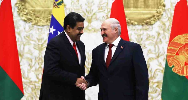Lukashenko le ofreció protección al presidente Maduro en Bielorrusia si decide abandonar el país 1 Lukashenko