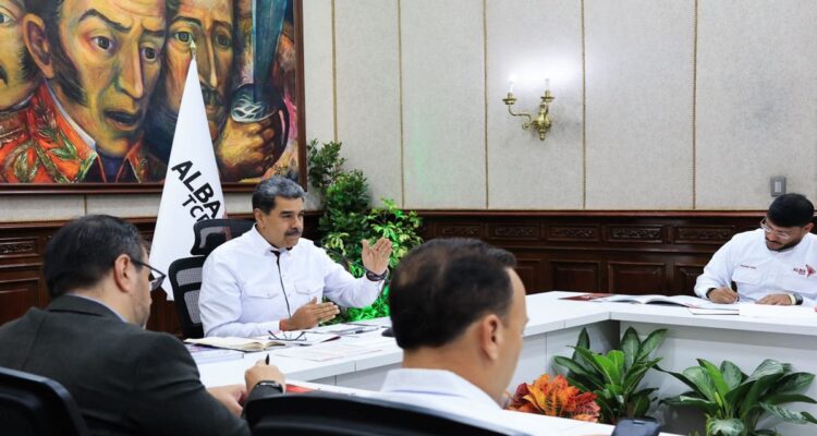 En la XXV cumbre del Alba-TCP el presidente Maduro planteó «resistencia unida, popular y prolongada» 1 Maduro