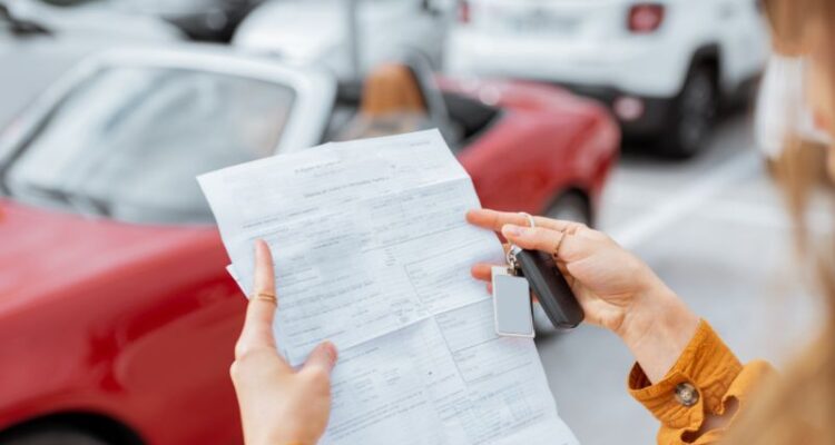 Estos son los pasos a seguir para poner un carro a nombre del nuevo propietario 1 Vehículos