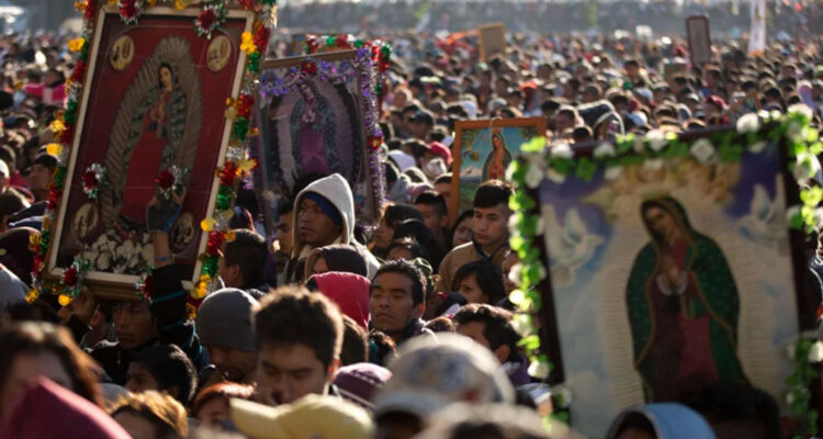 Más de 11 millones de peregrinos oraron ante la Guadalupe en Ciudad de México 1 Guadalupe