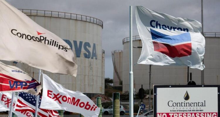 Petroleras estadounidenses miran con reservas llamado de Trump a entrar en Venezuela 1 Petroleras