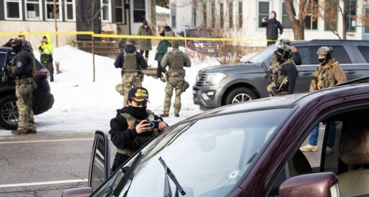 Agente de ICE mató a mujer de un disparo durante operativo migratorio en Minneapolis (+Video) 1 ICE