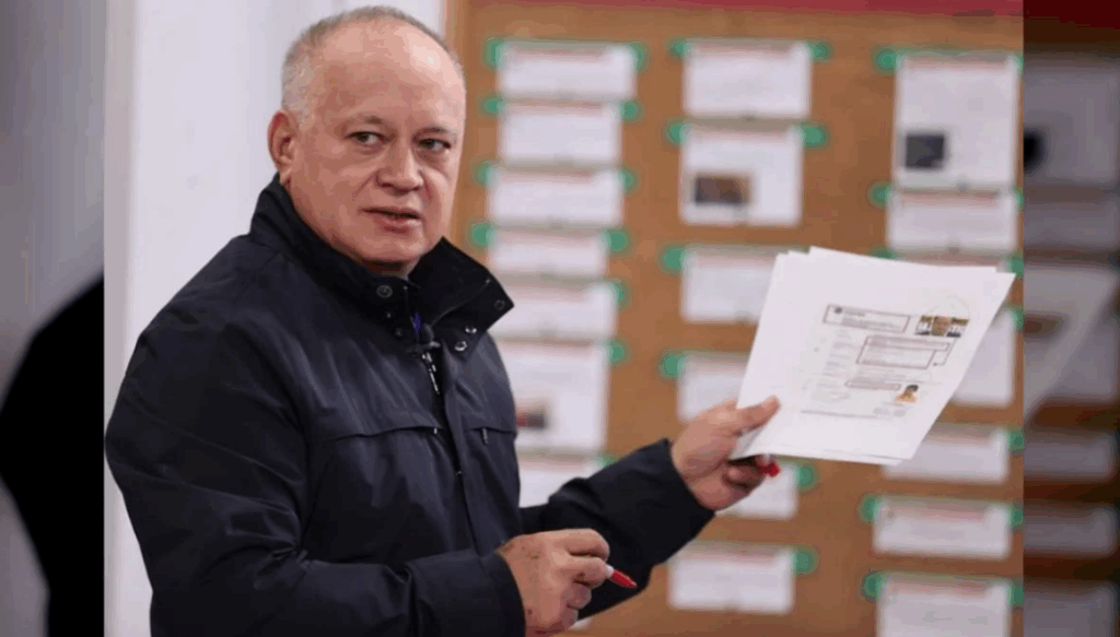 Diosdado Cabello: Maduro es un preso político del imperialismo 2 Cabello p
