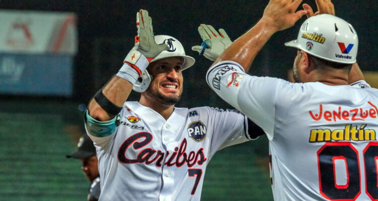 Caribes