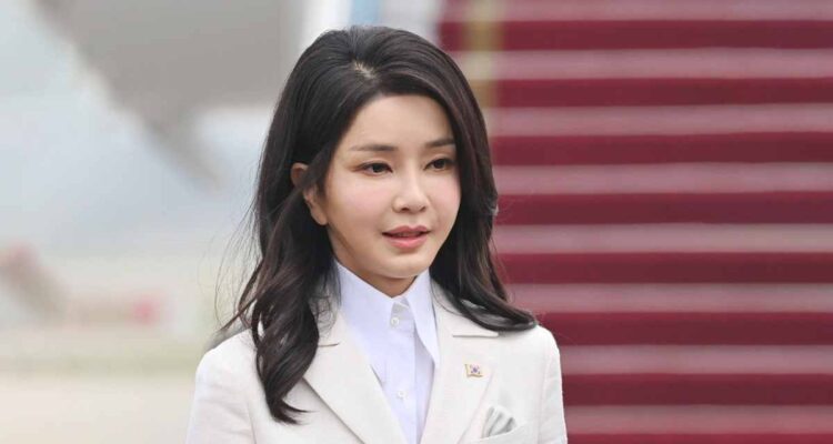 Tribunal surcoreano condenó a exprimera dama a casi 2 años de cárcel por corrupción 1 Tribunal