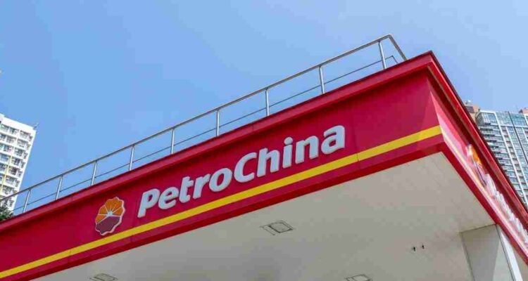 Reuters: PetroChina se abstendría de comprar petróleo venezolano comercializado por EE. UU. 1 China