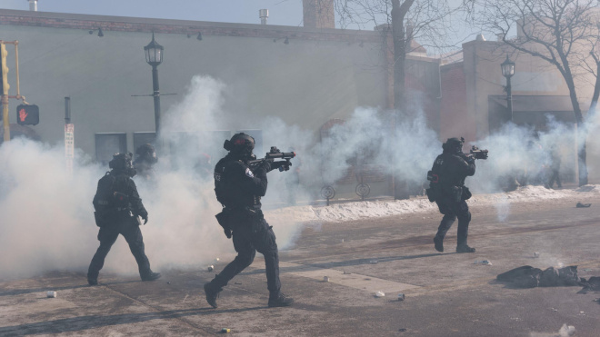 Trump ordenó investigar muerte de hombre asesinado por el ICE en Minneapolis (Hay video) 2 Protestas en Minneapolis
