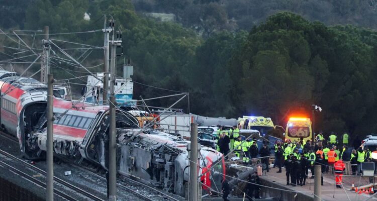 Identifican a 42 de las 43 víctimas mortales del accidente ferroviario de España 1 Victimas